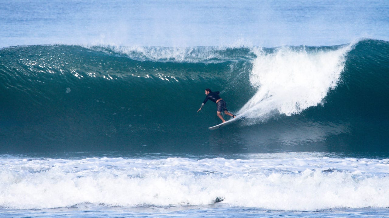 Playas para surfear en Ecuador y GalapagosPlayas para surfear en Ecuador y Galapagos